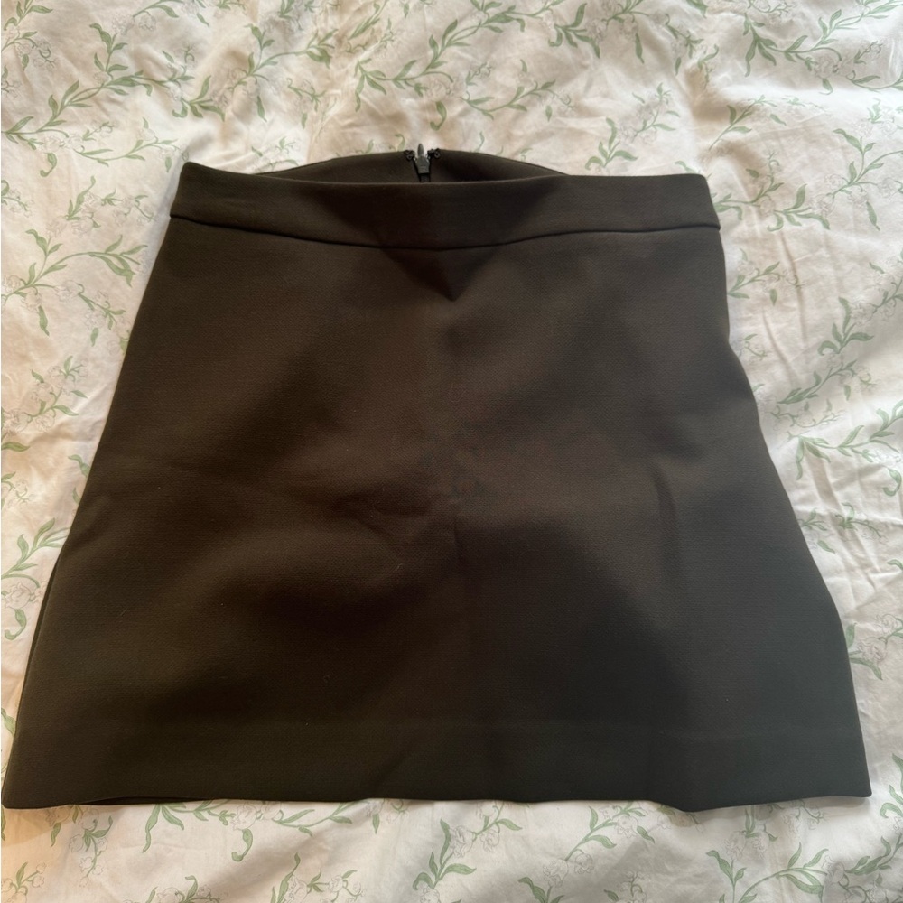 Express - Olive green 🫒 skirt size 4